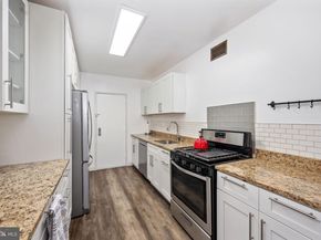 4141 N Henderson Road 702, Arlington VA 22203