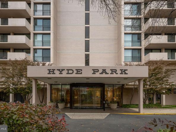 4141 N Henderson Road 702, Arlington VA 22203