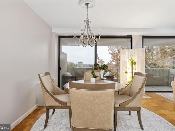 4141 N Henderson Road 702, Arlington VA 22203