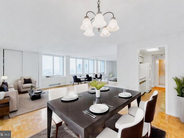 604 S Washington Square 3114, Philadelphia PA 19106
