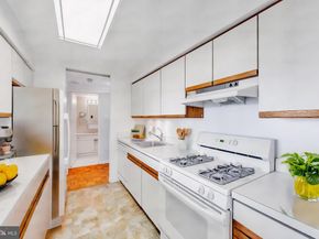 604 S Washington Square 3114, Philadelphia PA 19106