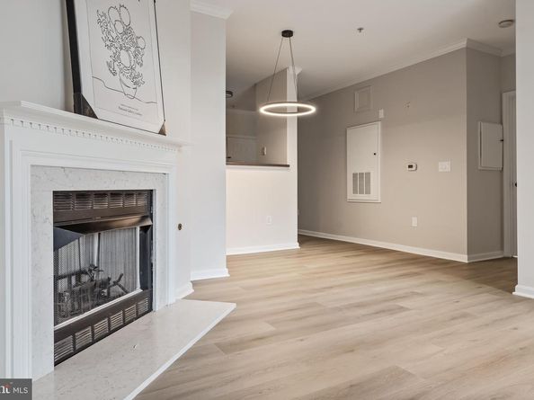 2700 Bellforest Court 210, Vienna VA 22180