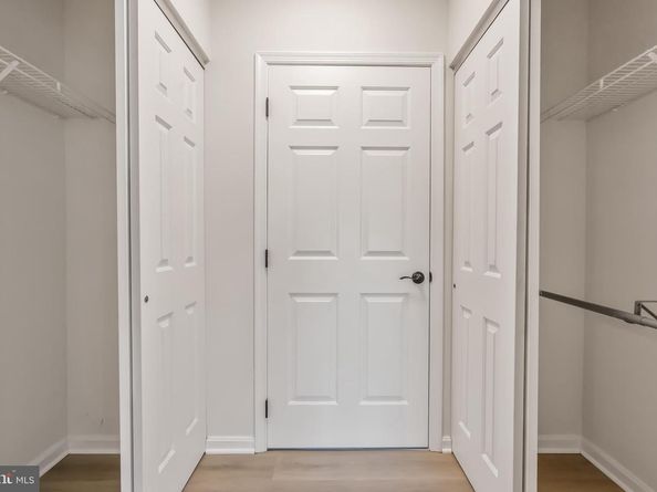 2700 Bellforest Court 210, Vienna VA 22180