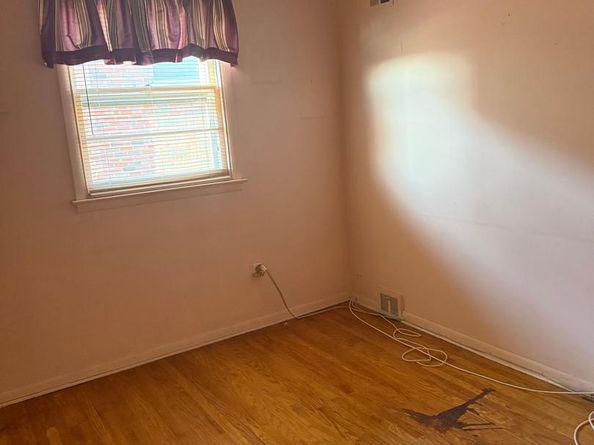 7314 Hill Road, Philadelphia PA 19128