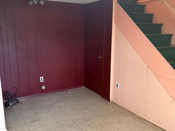 7314 Hill Road, Philadelphia PA 19128