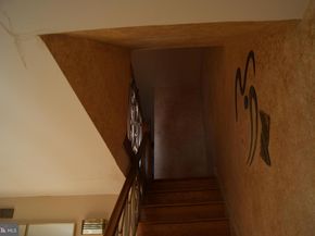 7314 Hill Road, Philadelphia PA 19128