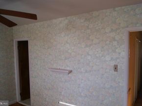 7314 Hill Road, Philadelphia PA 19128