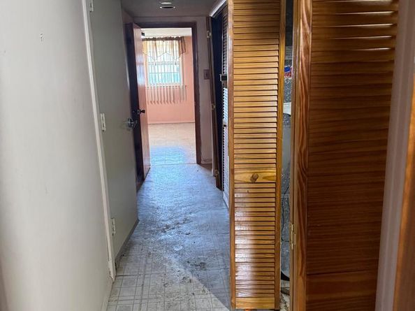 7314 Hill Road, Philadelphia PA 19128