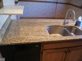 7314 Hill Road, Philadelphia PA 19128