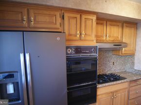 7314 Hill Road, Philadelphia PA 19128