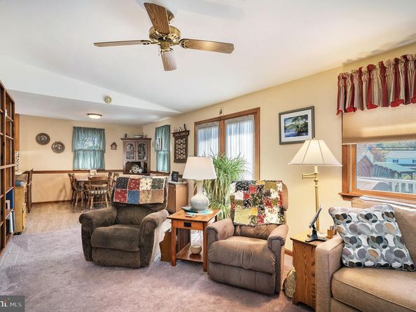 220 Garth Road, Oreland PA 19075