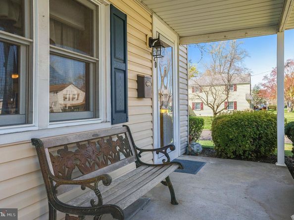 220 Garth Road, Oreland PA 19075