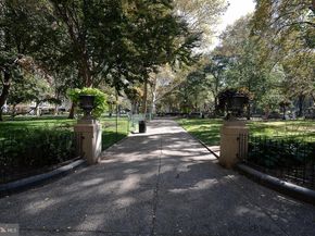 202 W Rittenhouse Square 1205, Philadelphia PA 19103