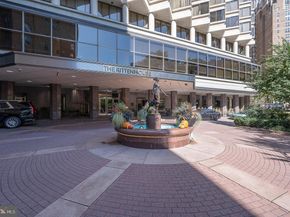 202 W Rittenhouse Square 1205, Philadelphia PA 19103