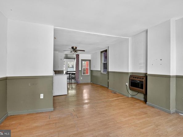 1331 E Hewson Street, Philadelphia PA 19125