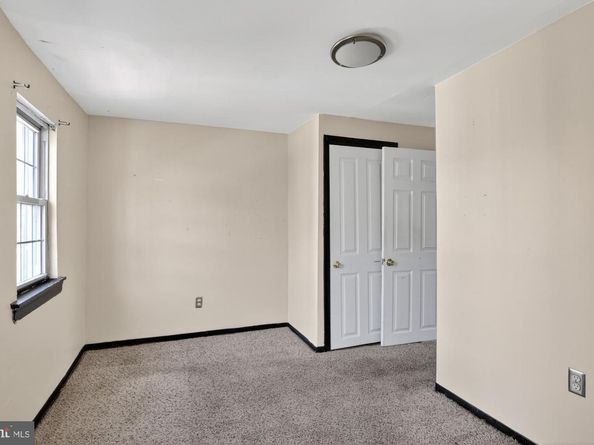 1331 E Hewson Street, Philadelphia PA 19125