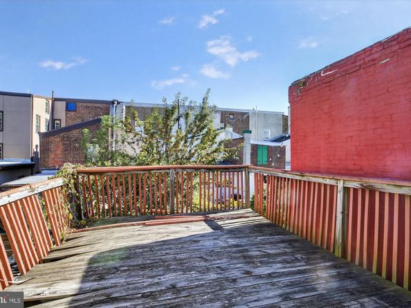 1331 E Hewson Street, Philadelphia PA 19125
