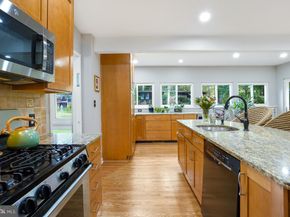 9012 Honeybee Lane, Bethesda MD 20817