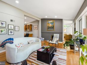9012 Honeybee Lane, Bethesda MD 20817