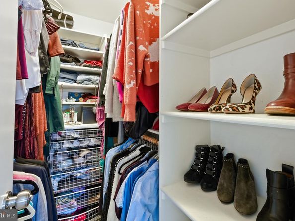 9012 Honeybee Lane, Bethesda MD 20817