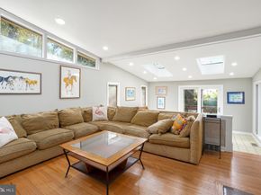 9012 Honeybee Lane, Bethesda MD 20817