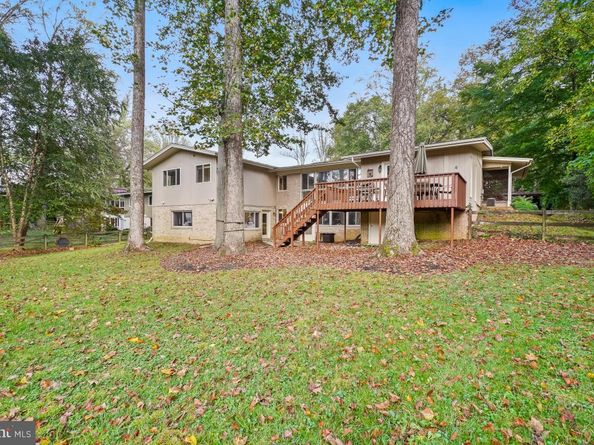 9012 Honeybee Lane, Bethesda MD 20817