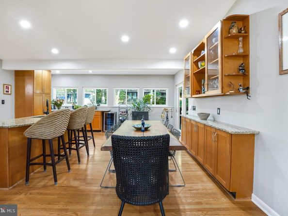 9012 Honeybee Lane, Bethesda MD 20817