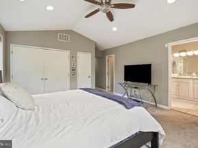 9012 Honeybee Lane, Bethesda MD 20817