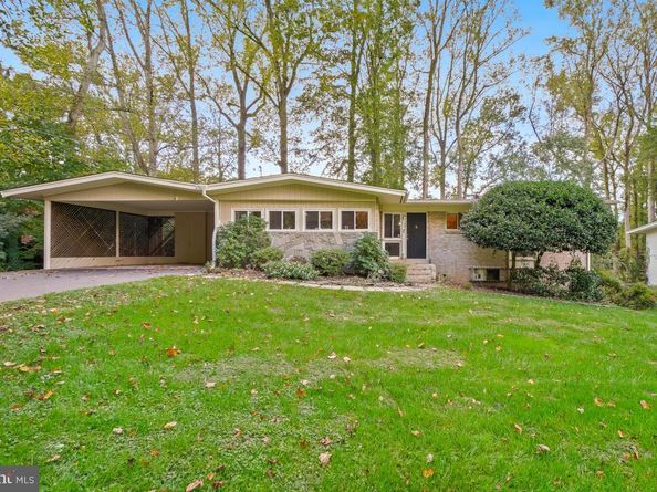 9012 Honeybee Lane, Bethesda MD 20817