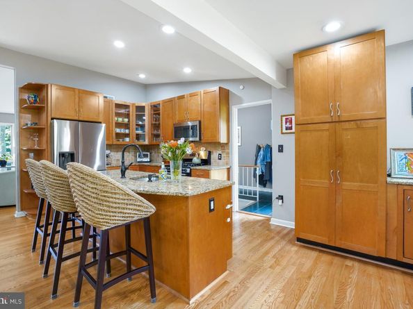 9012 Honeybee Lane, Bethesda MD 20817