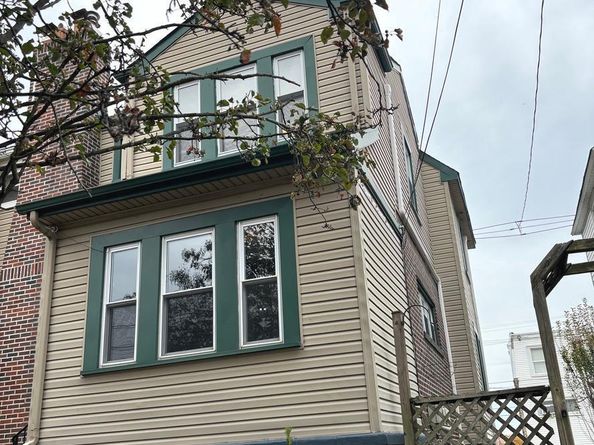 81 Florence Avenue, Sharon Hill PA 19079