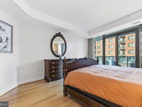 1881 N Nash Street 408, Arlington VA 22209