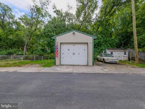 1158 Taylor Drive, Folcroft PA 19032