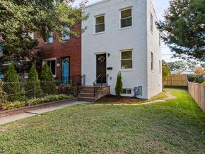 622 S Henry Street, Alexandria VA 22314