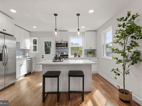 622 S Henry Street, Alexandria VA 22314