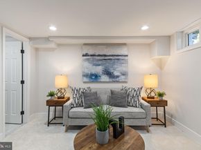 622 S Henry Street, Alexandria VA 22314