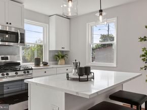 622 S Henry Street, Alexandria VA 22314