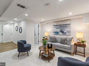 622 S Henry Street, Alexandria VA 22314
