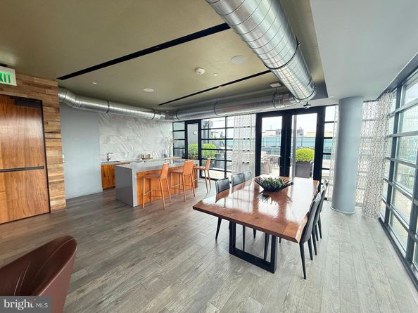 1300 4TH Street SE 402, Washington DC 20003