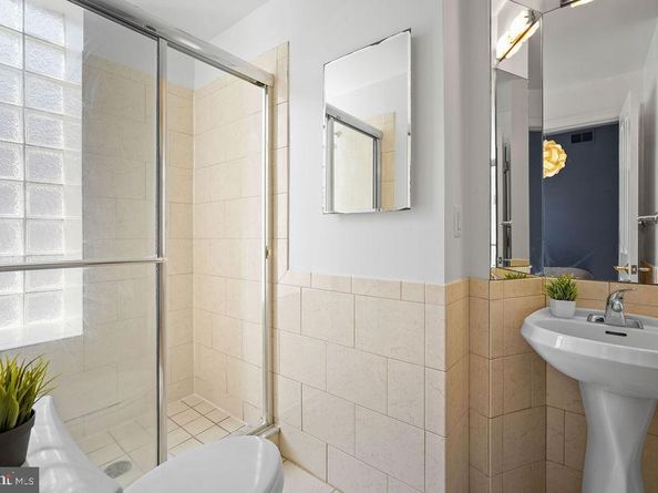 1419 Clifton Street NW 304, Washington DC 20009