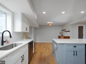 2425 Skyland Place SE, Washington DC 20020