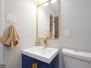 2425 Skyland Place SE, Washington DC 20020