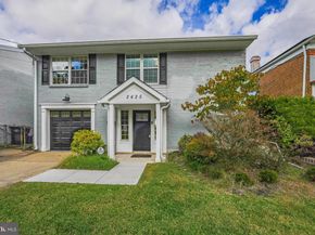 2425 Skyland Place SE, Washington DC 20020