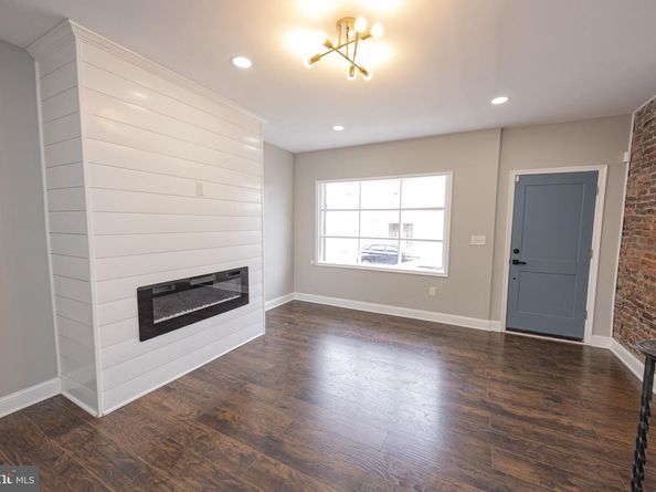 2022 S 21st Street, Philadelphia PA 19145