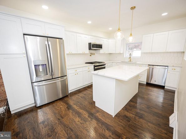 2022 S 21st Street, Philadelphia PA 19145