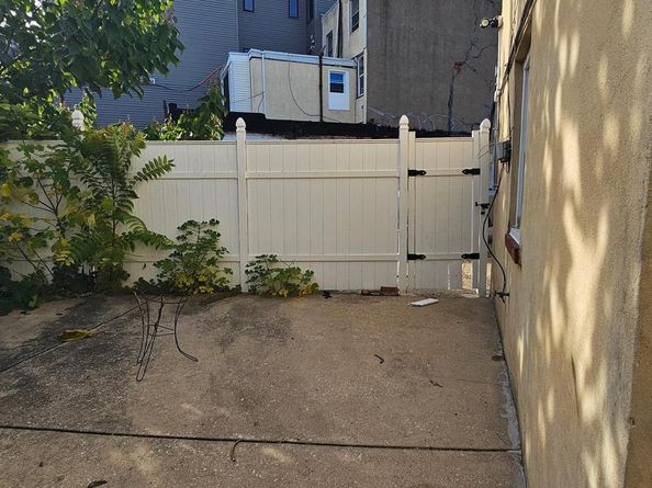 3824 Lancaster Avenue, Philadelphia PA 19104