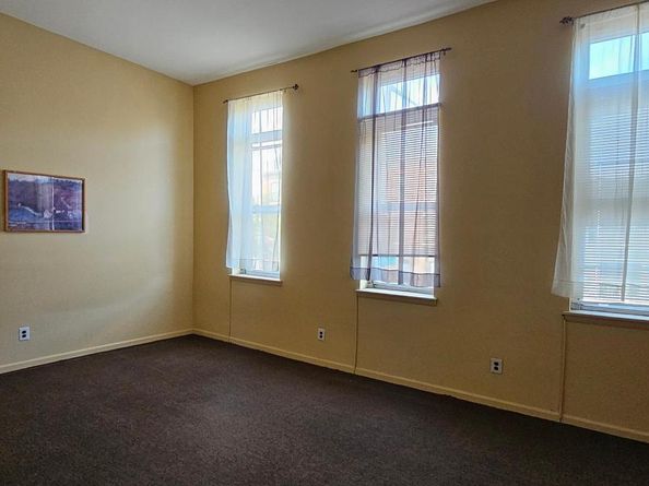 3824 Lancaster Avenue, Philadelphia PA 19104