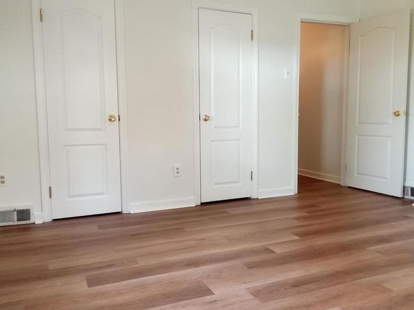 1917 Griffith Street, Philadelphia PA 19111