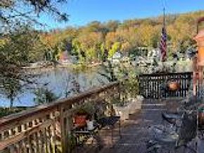 32 River Road, Conshohocken PA 19428