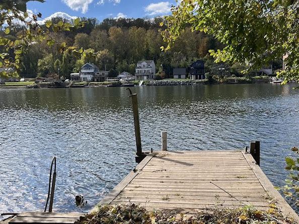 32 River Road, Conshohocken PA 19428